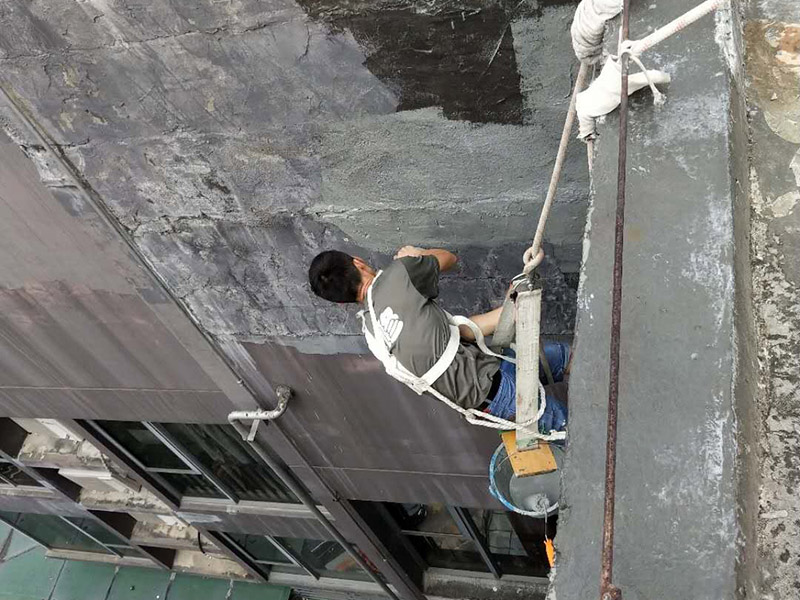 天津房頂漏水可以自己修補嗎，天津房頂漏水維修價格