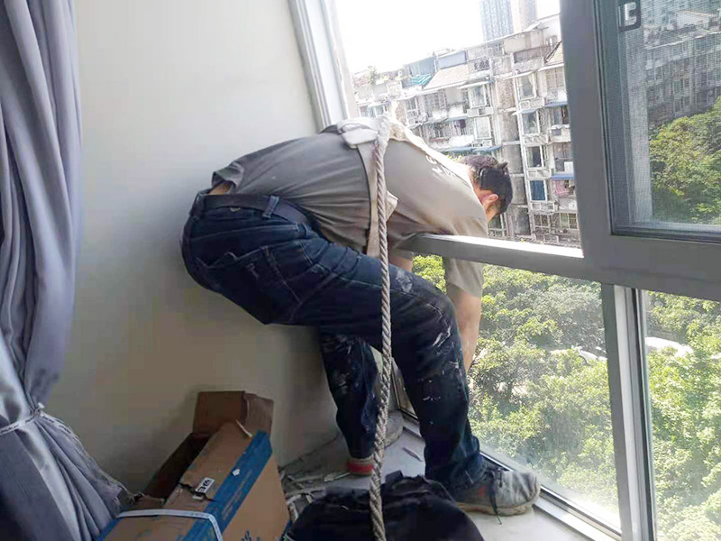 長沙臥室翻新刷墻漆多久可以入住，墻面翻新可以直接刷漆嗎