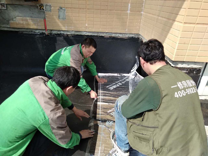 北京修屋頂漏水，北京屋頂漏水怎么辦怎