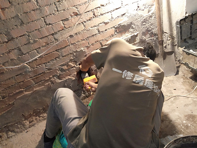 鋪地磚墻磚多少錢一平米，裝修貼瓷磚大