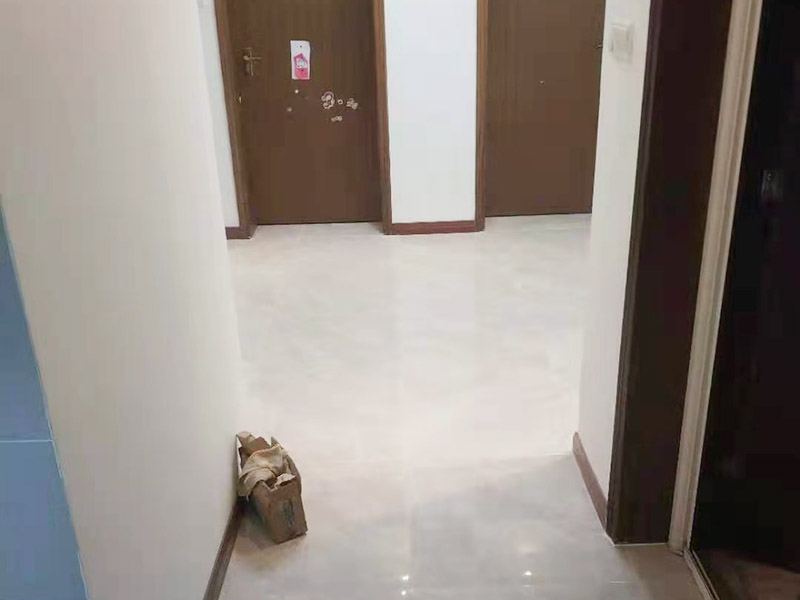 天津老房子臥室翻新怎么刷乳膠漆？