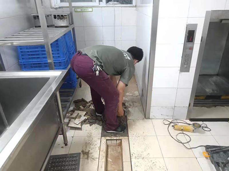 廚房下水管高于排水管怎么辦？